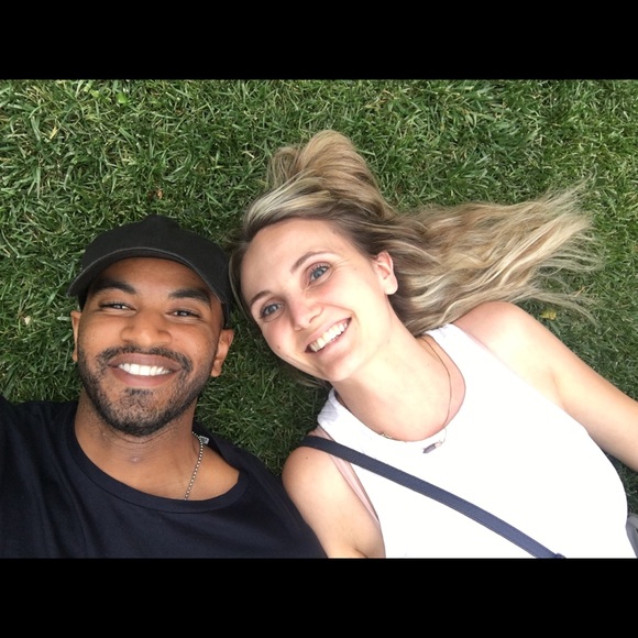 Meet your Posher, Myra - Picture 1 of 1